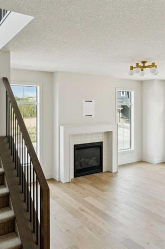 2 Rock Lake View Nw, Calgary, AB 