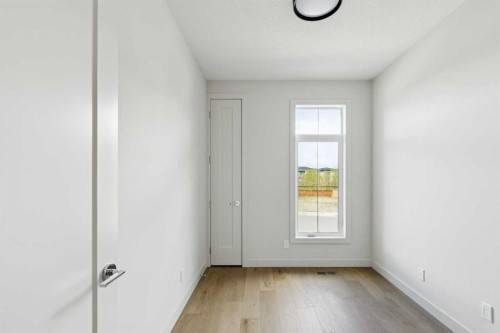 2 Rock Lake View Nw, Calgary, AB 