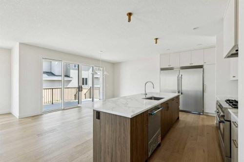 2 Rock Lake View Nw, Calgary, AB 