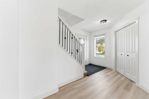 110 Tuscany Summit Green Nw, Calgary, AB - Indoor Photo Showing Other Room
