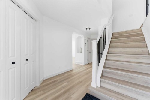 110 Tuscany Summit Green Nw, Calgary, AB - Indoor Photo Showing Other Room