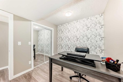 59 Heritage Heights, Cochrane, AB - Indoor Photo Showing Office