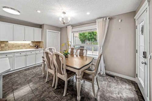 66 Crestmont Drive Sw, Calgary, AB 