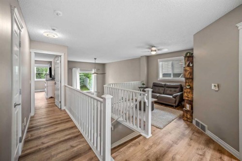 66 Crestmont Drive Sw, Calgary, AB 