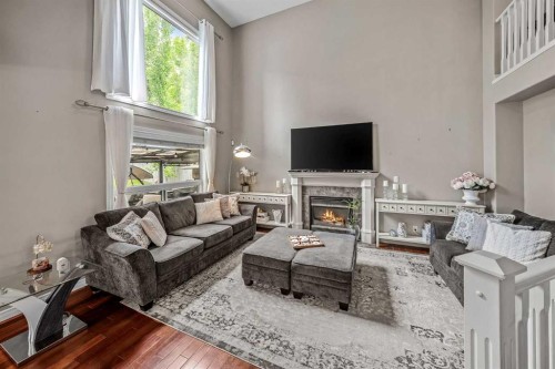 66 Crestmont Drive Sw, Calgary, AB 