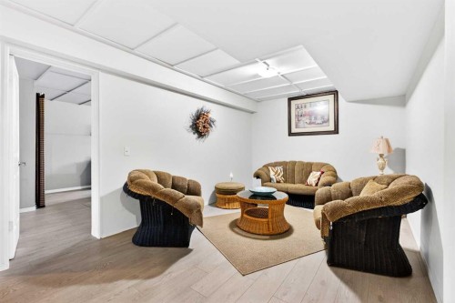 159 Fresno Place Ne, Calgary, AB - Indoor