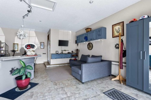 159 Fresno Place Ne, Calgary, AB - Indoor