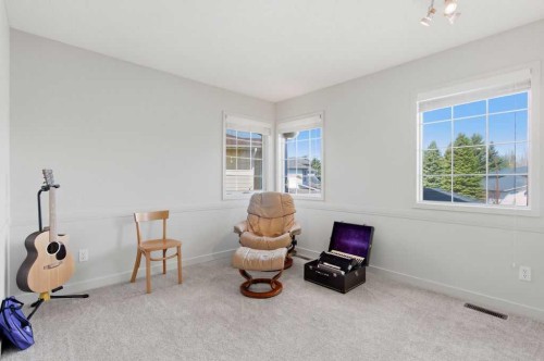 42 Evergreen Terrace Sw, Calgary, AB - Indoor