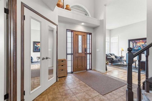 42 Evergreen Terrace Sw, Calgary, AB - Indoor Photo Showing Other Room