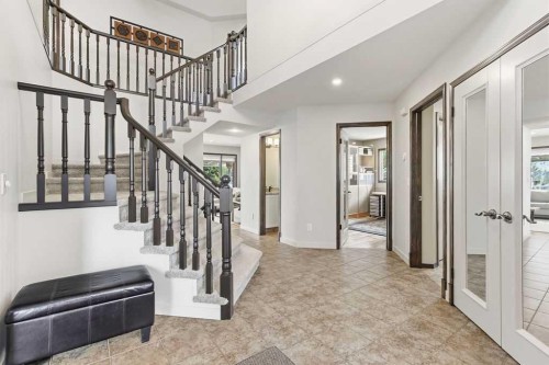 42 Evergreen Terrace Sw, Calgary, AB - Indoor Photo Showing Other Room