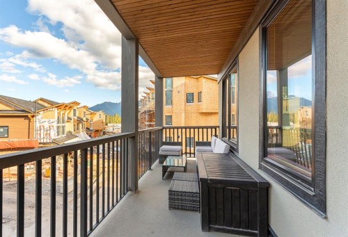 210-1408 Spring Creek Gate, Canmore, AB 
