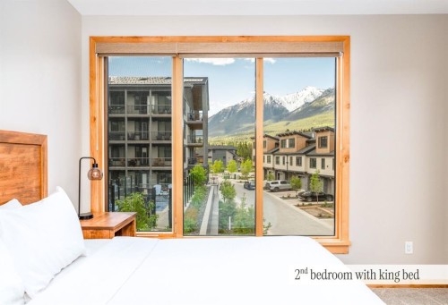 210-1408 Spring Creek Gate, Canmore, AB 