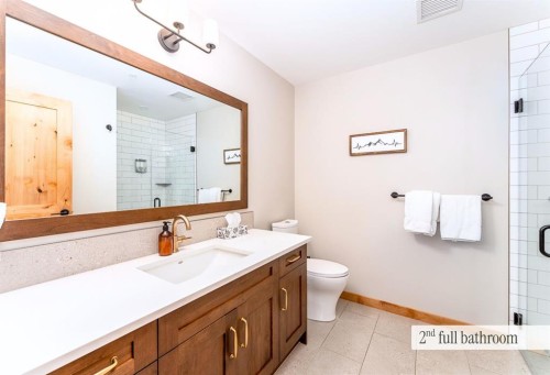 210-1408 Spring Creek Gate, Canmore, AB 