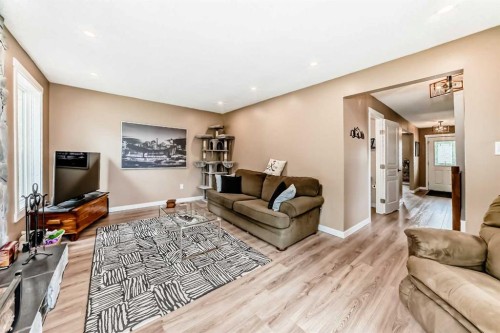 36 Gregson Crescent, Red Deer, AB 