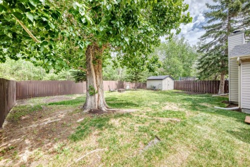 36 Gregson Crescent, Red Deer, AB 