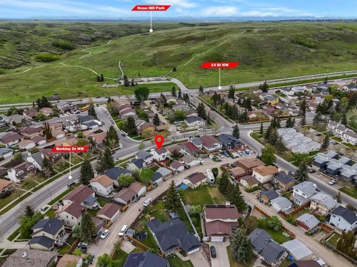 1296 Berkley Drive Nw, Calgary, AB - Outdoor With View