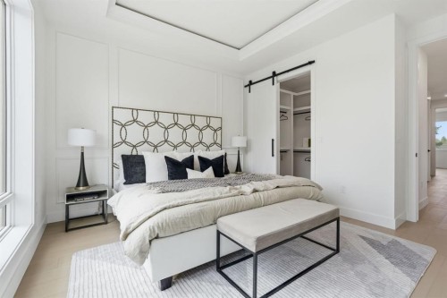 2105B 7 Street Ne, Calgary, AB - Indoor Photo Showing Bedroom