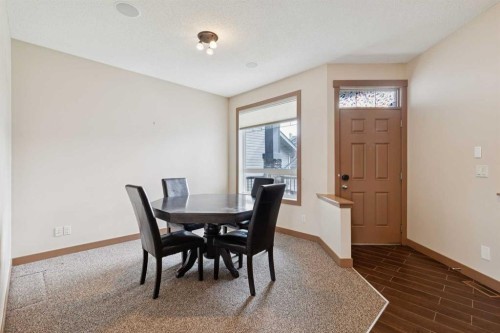 47 Silverado Skies Manor Sw, Calgary, AB - Indoor Photo Showing Dining Room