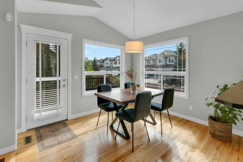 36 Rockyspring Rise Nw, Calgary, AB - Indoor Photo Showing Dining Room