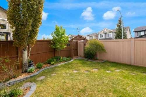 36 Rockyspring Rise Nw, Calgary, AB - Outdoor