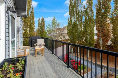 36 Rockyspring Rise Nw, Calgary, AB - Outdoor With Exterior