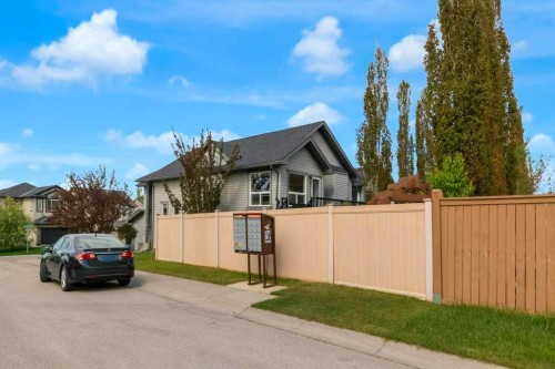 36 Rockyspring Rise Nw, Calgary, AB - Outdoor