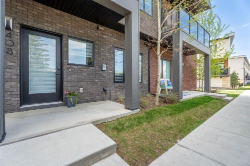 408 Greenbriar Common Nw, Calgary, AB - Outdoor With Balcony