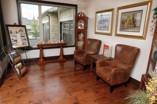 31 Montenaro Bay, Cochrane Lake, AB - Indoor