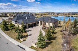 31 Montenaro Bay Cochrane Lake, AB T4C 0A5