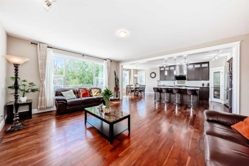 75 Silverado Bank Gardens Sw, Calgary, AB - Indoor Photo Showing Living Room