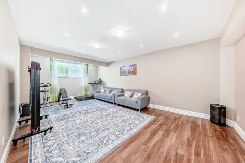 75 Silverado Bank Gardens Sw, Calgary, AB - Indoor Photo Showing Other Room