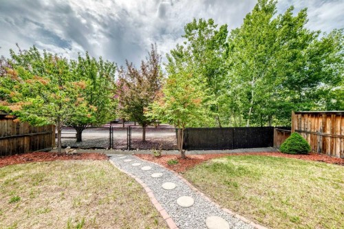 75 Silverado Bank Gardens Sw, Calgary, AB - Outdoor