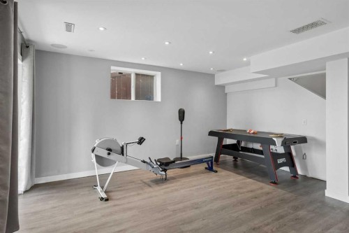 105 Royal Birch Crescent Nw, Calgary, AB - Indoor