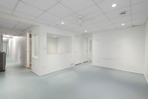 10 Eversyde Court Sw, Calgary, AB - Indoor Photo Showing Other Room