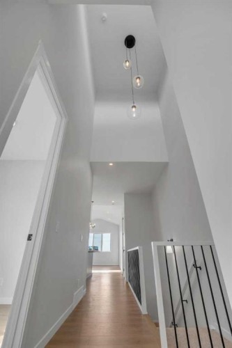 107 Bartlett Row Se, Calgary, AB - Indoor Photo Showing Other Room