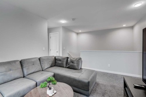 232 Walgrove Way Se, Calgary, AB 
