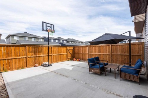 232 Walgrove Way Se, Calgary, AB 