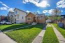 1507 1 Street Ne, Calgary, AB  - Outdoor 