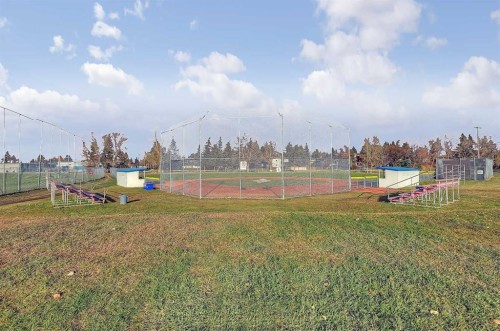 3122 39 Street Sw, Calgary, AB - Outdoor With View