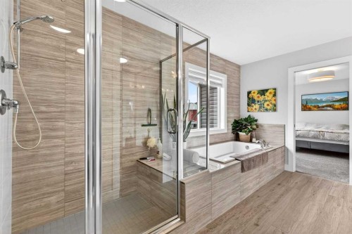 95 Howse Road Ne, Calgary, AB - Indoor Photo Showing Bathroom