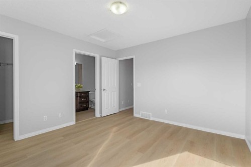 49 Auburn Crest Lane Se, Calgary, AB - Indoor Photo Showing Other Room