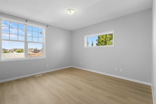 49 Auburn Crest Lane Se, Calgary, AB - Indoor Photo Showing Other Room