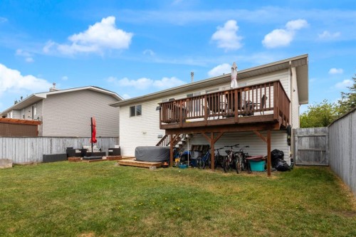 1918 Strathcona Terrace, Strathmore, AB - Outdoor With Deck Patio Veranda With Exterior
