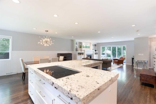 51 Wimbledon Drive Sw, Calgary, AB - Indoor Photo Showing Kitchen