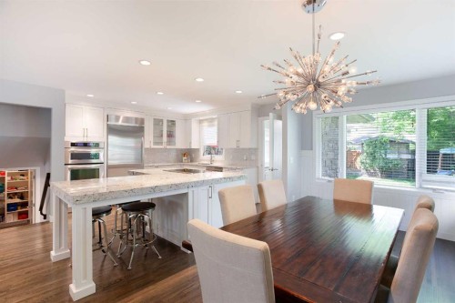 51 Wimbledon Drive Sw, Calgary, AB - Indoor Photo Showing Dining Room