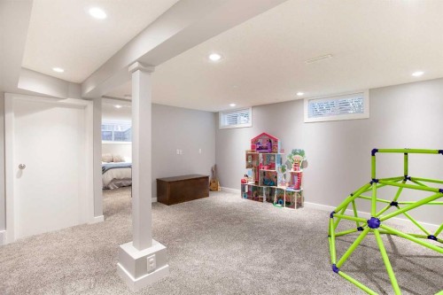 51 Wimbledon Drive Sw, Calgary, AB - Indoor Photo Showing Basement