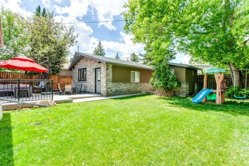 51 Wimbledon Drive Sw, Calgary, AB - Outdoor With Deck Patio Veranda With Backyard With Exterior