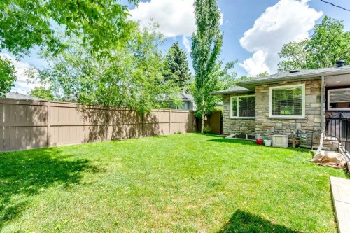 51 Wimbledon Drive Sw, Calgary, AB - Outdoor