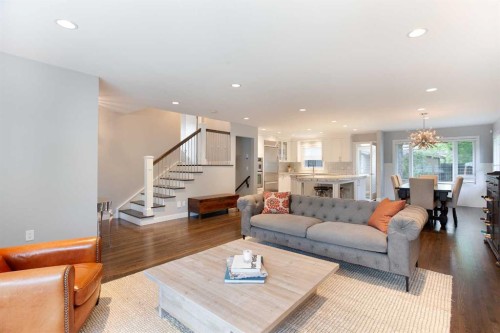 51 Wimbledon Drive Sw, Calgary, AB - Indoor Photo Showing Living Room