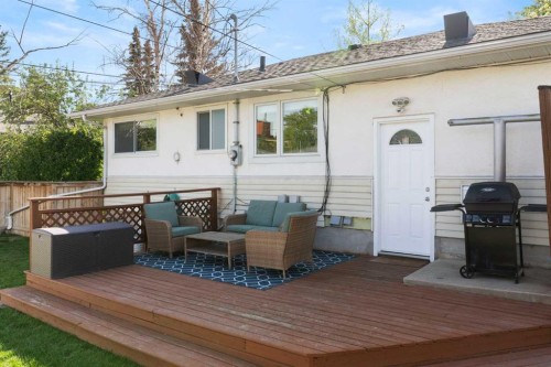 14 Montrose Crescent Ne, Calgary, AB - Outdoor With Deck Patio Veranda With Exterior